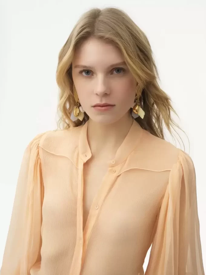 The Chloé Shells earrings The Chloé Shells earrings
