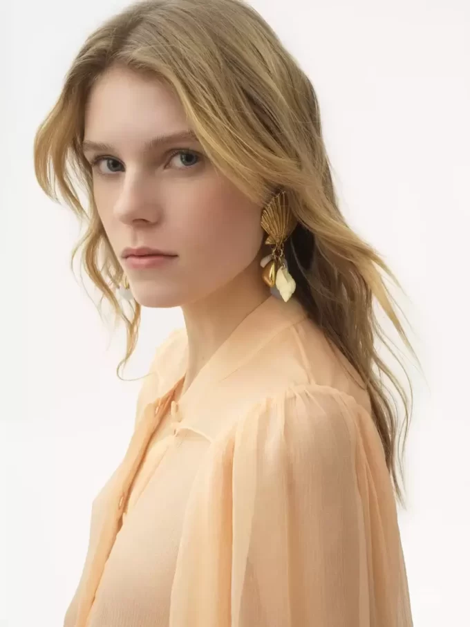 The Chloé Shells earrings The Chloé Shells earrings