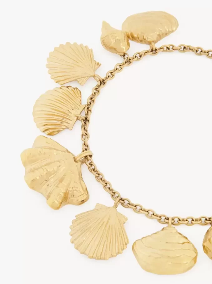 The Chloé Shells necklace The Chloé Shells necklace