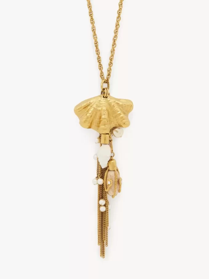 The Chloé Shells pendant necklace The Chloé Shells pendant necklace