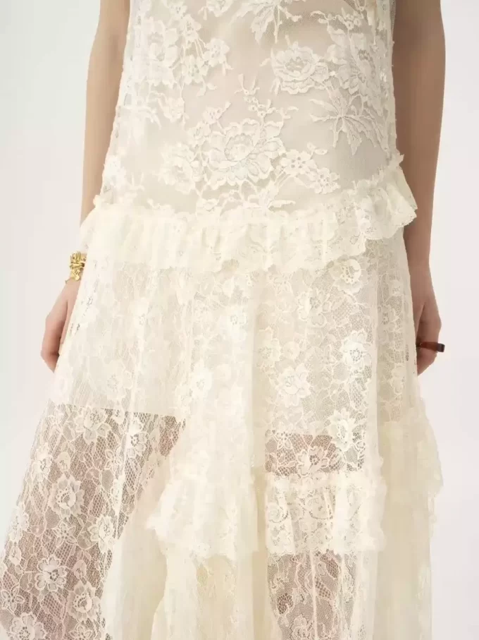 Thin-strap long dress in embroidered lace Thin-strap long dress in embroidered lace