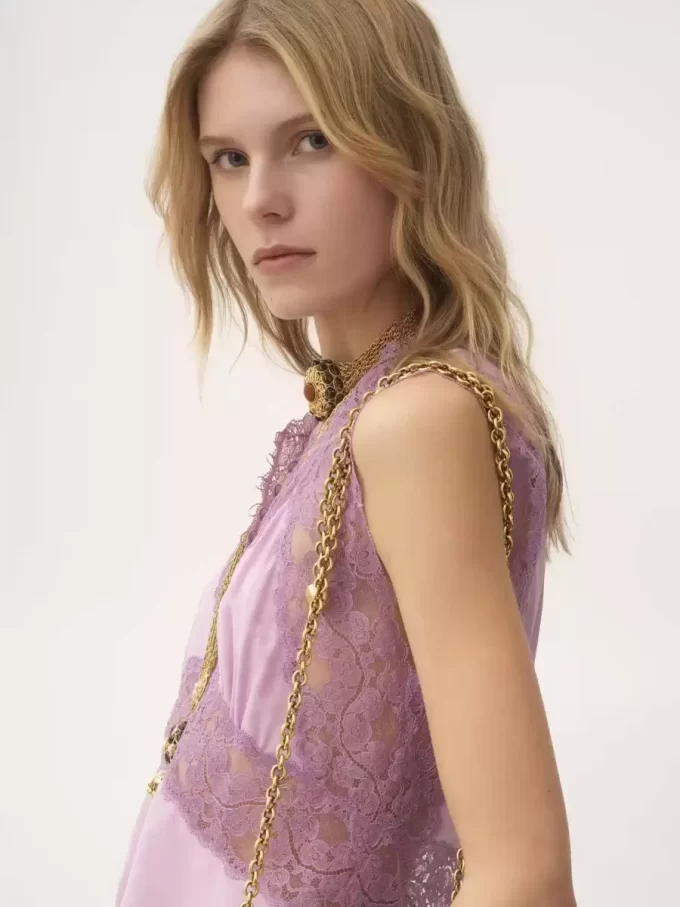 V-neck top in crêpe de chine & lace V-neck top in crêpe de chine & lace