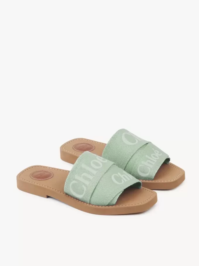 Woody mule Woody mule